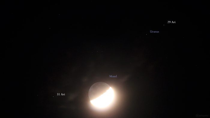 Zunehmender Mond und Uranus am 7. Februar 2022 um 21:44 Uhr