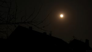 Mondnacht in Eisingen am 18. März 2022