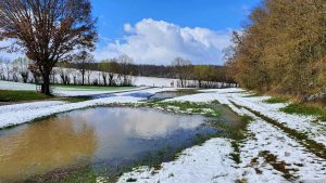 Große Schneeschmelze am 9. April 2022 in Eisingen