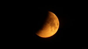 Partielle Mondfinsternis am 16. Mai 2022 in Eisingen