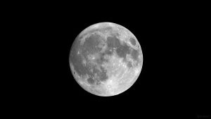 Zunehmender Mond am 13. Juni 2022