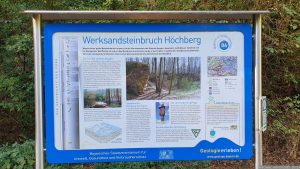 Infotafel zum Werksandsteinbruch Höchberg