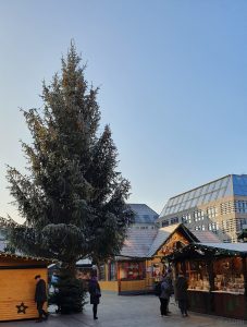 Weihnachtsmarkt 2022 am Marktplatz in Würzburg
