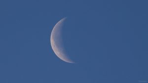 Abnehmender Mond am Morgen des 17. Januar 2023