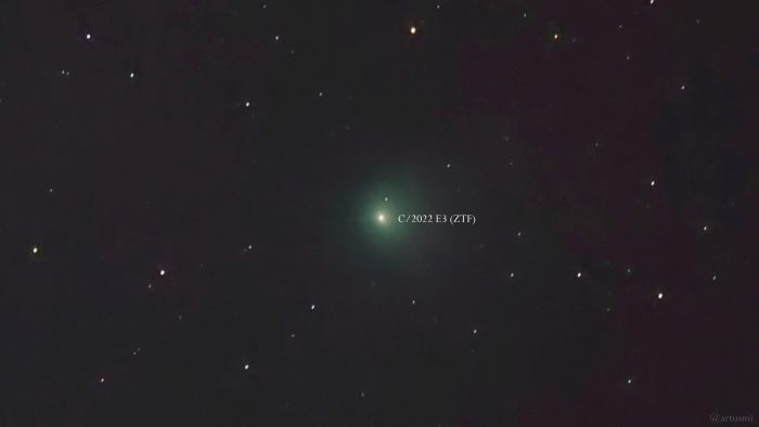 Komet C/2022 E3 (ZTF) nähert sich einem Stern (11,65 mag)