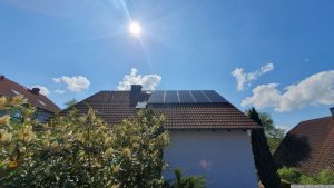 Unsere PV-Anlage am 30. April 2023