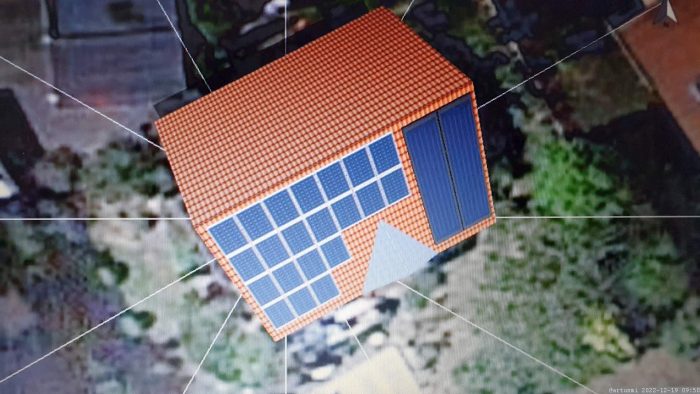 Planung unserer neuen PV-Anlage im Juli 2022 auf der Dachseite Richtung SSO