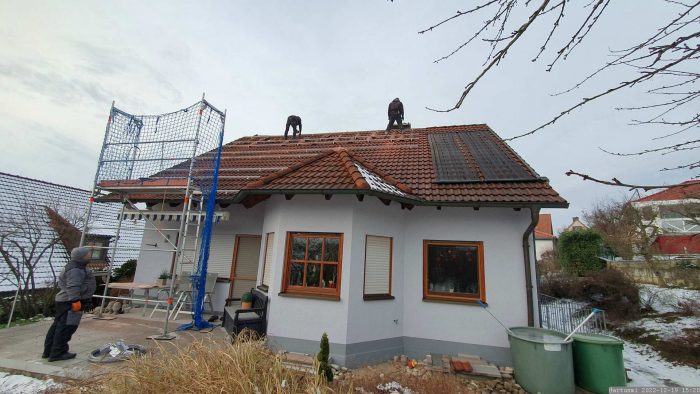 Installation unserer PV-Anlage am 19. Dezember 2022