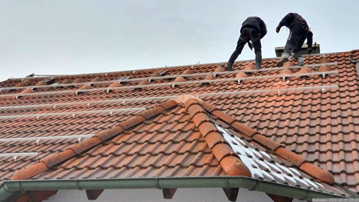 Installation unserer PV-Anlage am 19. Dezember 2022