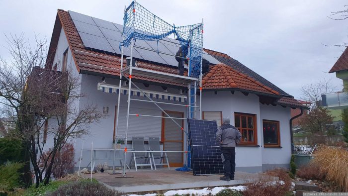 Installation unserer PV-Anlage am 20. Dezember 2022