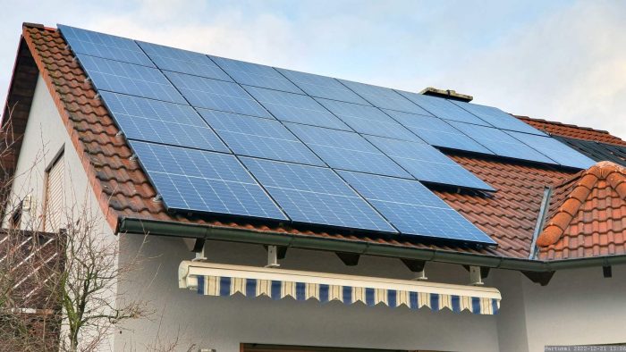 Unsere neue PV-Anlage Richtung SSO, einen Tag nach Belegung der Module