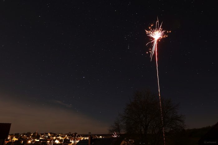 Beginn des Feuerwerks in Eisingen an Silvester 2023