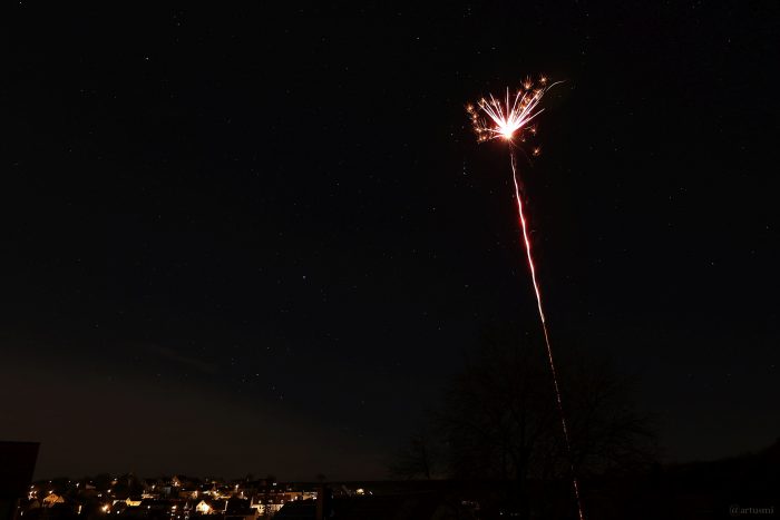 Beginn des Feuerwerks in Eisingen an Silvester 2023