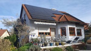 Unsere PV-Anlage am 27. März 2024