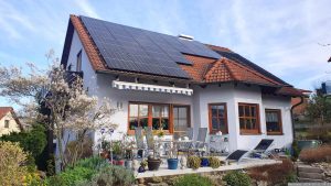 Unsere PV-Anlage am 31. März 2024 (Ostersonntag)