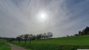 Sonne am 7. April 2024 hinter Saharastaub