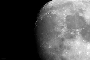 Beobachtung des Goldenen Henkels am zunehmenden Mond am 18. Mai 2024.