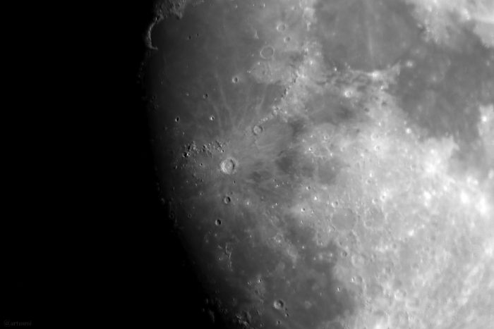 Beobachtung des Goldenen Henkels am zunehmenden Mond am 18. Mai 2024.