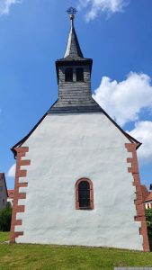 Peterskapelle in Leinach im Lkr. Würzburg am Pfingstmontag, 20. Mai 2024