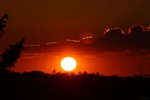 Sonnenuntergang in Eisingen am 22. Mai 2024
