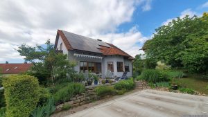 Unser Garten und unsere PV-Anlage am 3. Juni 2024