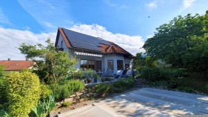 Unser Garten und unsere PV-Anlage am 6. Juni 2024