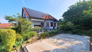 Unser Garten und unsere PV-Anlage am 9. Juni 2024
