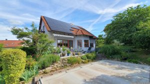Unser Garten und unsere PV-Anlage am 16. Juni 2024