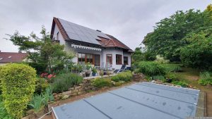 Unser Garten und unsere PV-Anlage am 21. Juni 2024