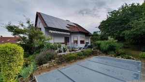 Unser Garten und unsere PV-Anlage am 12. Juli 2024