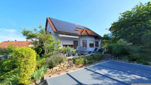 Unser Garten und unsere PV-Anlage am 17. Juli 2024