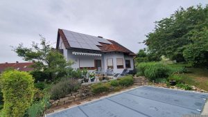 Unser Garten und unsere PV-Anlage am 22. Juli 2024