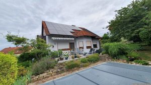 Unser Garten und unsere PV-Anlage am 26. Juli 2024