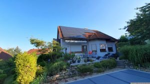 Unser Garten und unsere PV-Anlage am 6. August 2024