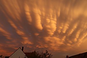 Mammatus-Wolken am 7. August 2024 über Eisingen