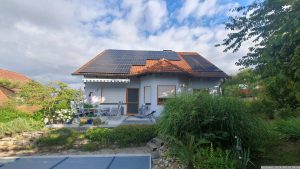 Unser Garten und unsere PV-Anlage am 10. August 2024