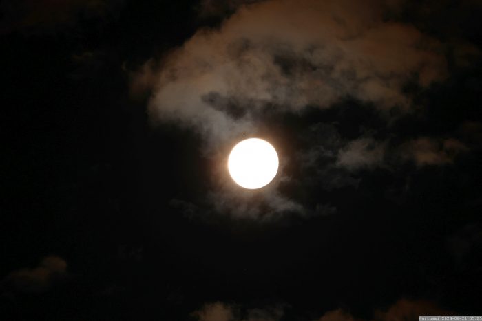 Konstellation Saturn - Mond am 21. August um 05:25 Uhr