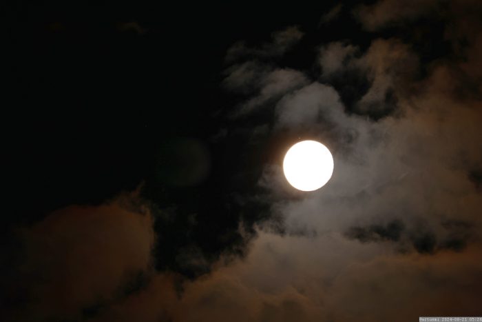 Konstellation Saturn - Mond am 21. August um 05:26 Uhr