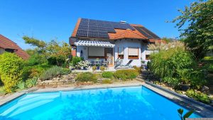 Unser Garten und unsere PV-Anlage am 29. August 2024