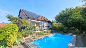 Unser Garten und unsere PV-Anlage am 30. August 2024