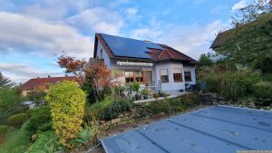 Unser Garten und unsere PV-Anlage am 11. Oktober 2024