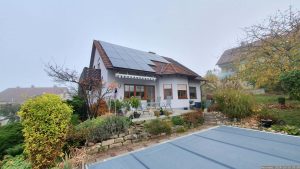 Unser Garten und unsere PV-Anlage am 30. Oktober 2024