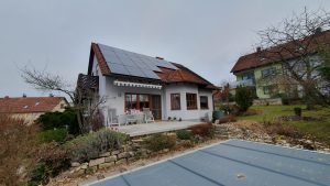 Unser Garten und PV-Anlage am 14. Dezember 2024
