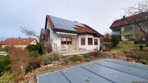 Unser Garten und PV-Anlage am 21. Dezember 2024