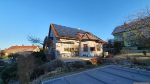 Unser Garten und PV-Anlage am 1. Februar 2025