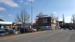 Neubau einer Bäckerei mit Sitzcafé am 17. Februar 2025 in der Landwehrstraße 19 in Eisingen