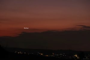 Merkur am 28. Februar 2025 am Westhimmel oberhalb von Waldbrunn
