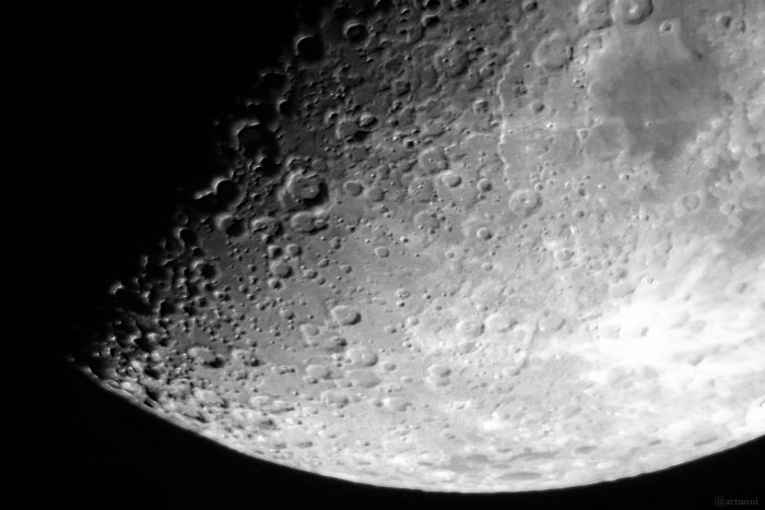 Teilaufnahme des zunehmenden Monds am 6. März 2025