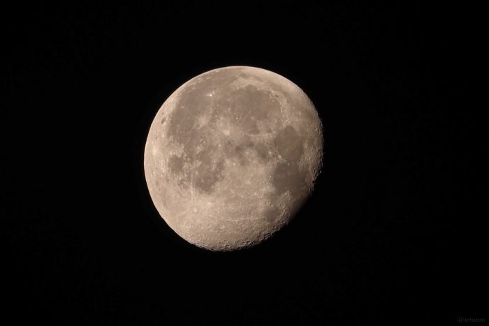 Abnehmender Mond während unserer Beobachtung der engen Begegnung von Venus und Jupiter am frühen Morgen des 12. August 2025