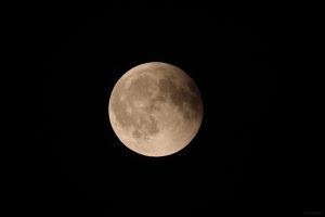 Mondfinsternis am 7. September 2025 um 22:00 Uhr